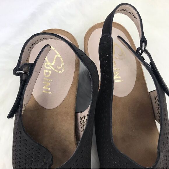 Sudini NEW Brown Britt Wedge Sandals - Picture 11 of 15